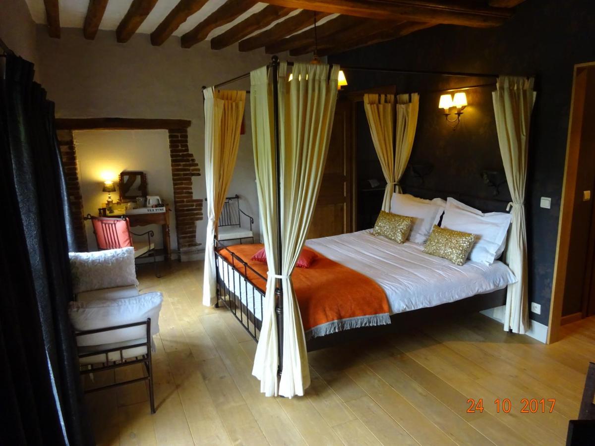 Bed and Breakfast Moulin De Sevoux Malétable Exterior foto