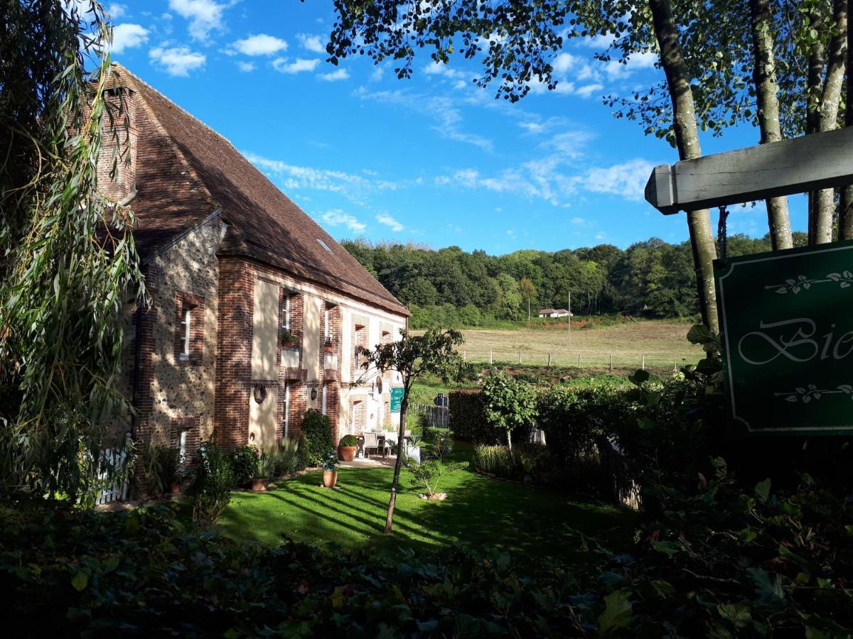 Bed and Breakfast Moulin De Sevoux Malétable Exterior foto