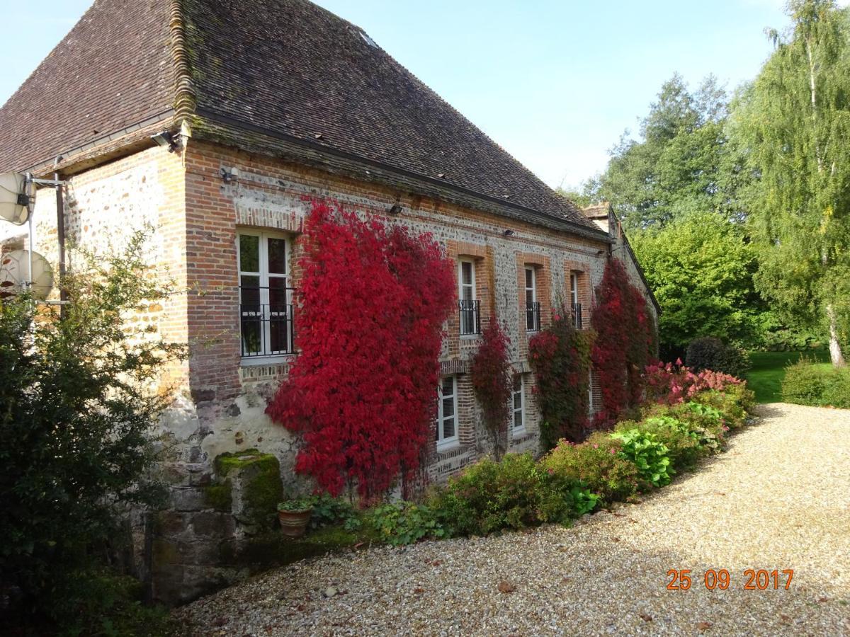 Bed and Breakfast Moulin De Sevoux Malétable Exterior foto